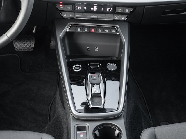 Audi A3 30 TFSI S-Tronic Sportback