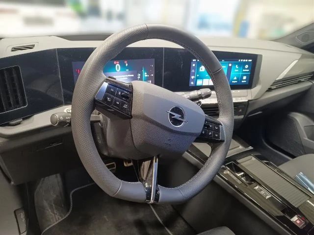 Opel Astra GS-Line Grand Sport