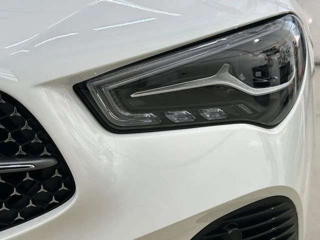 Mercedes-Benz CLA 180 Shooting Brake