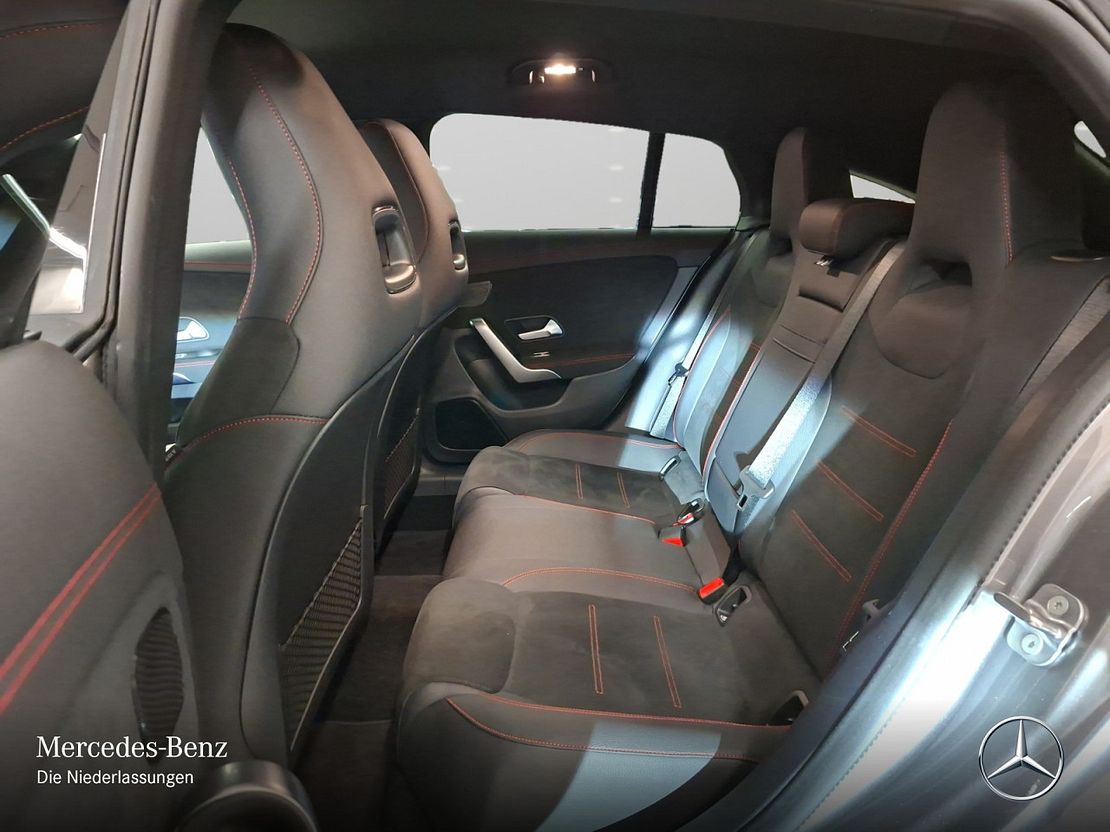 Mercedes-Benz CLA 200 AMG Line Shooting Brake