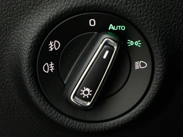 Skoda Superb 2.0 TDI Combi Style Style