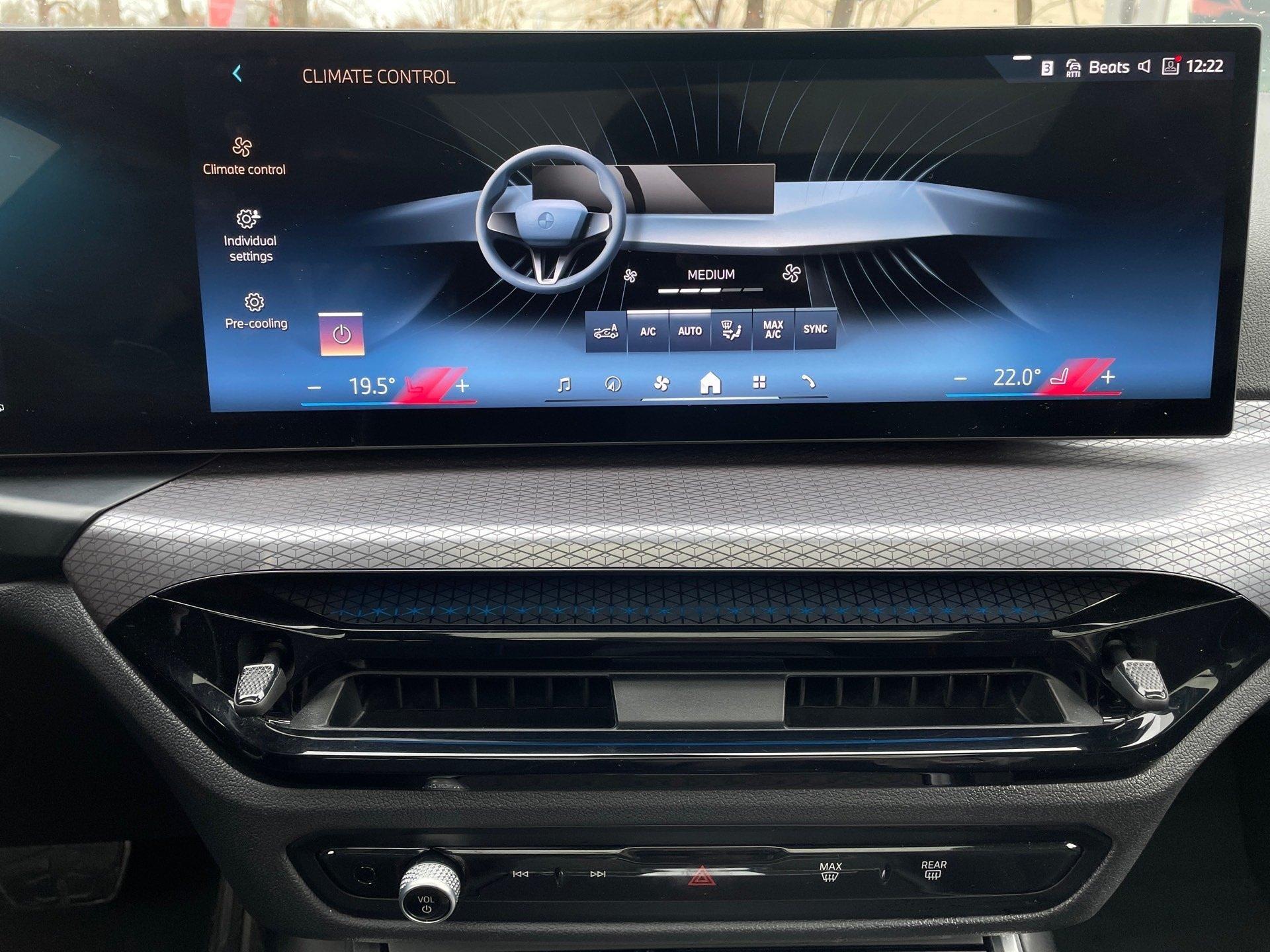 BMW 320 320d Touring xDrive