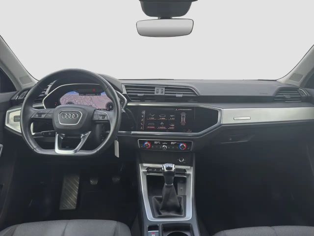 Audi Q3 35 TFSI S-Line