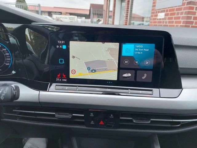 Volkswagen Golf DSG Golf VIII Life Variant