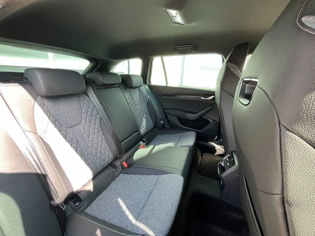 Skoda Octavia 2.0 TSI 4x4 Combi Sportline