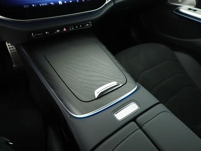 Mercedes-Benz E 220 E 220 d Sedan