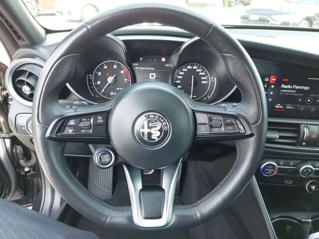 Alfa Romeo Giulia AT8 Q4 TI