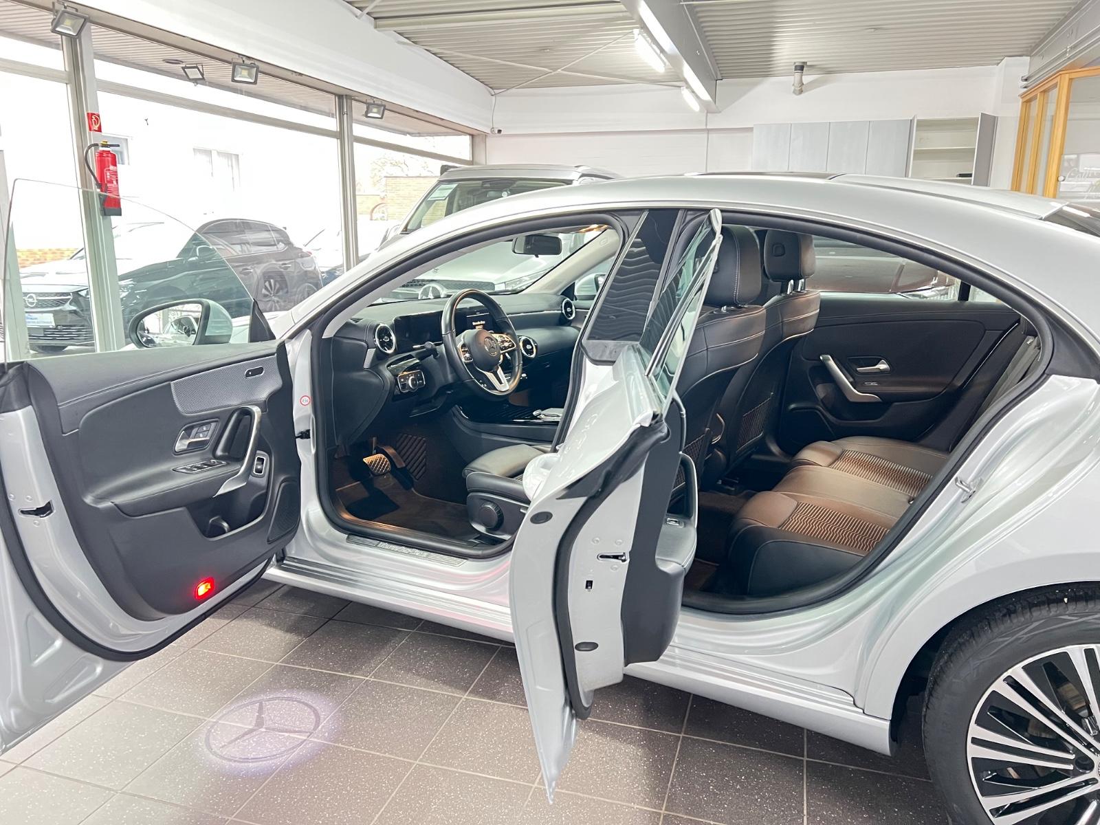 Mercedes-Benz CLA 200 4MATIC Coupé Progressive