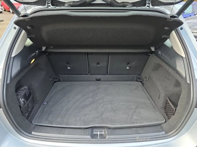 Mercedes-Benz B 200 Progressive