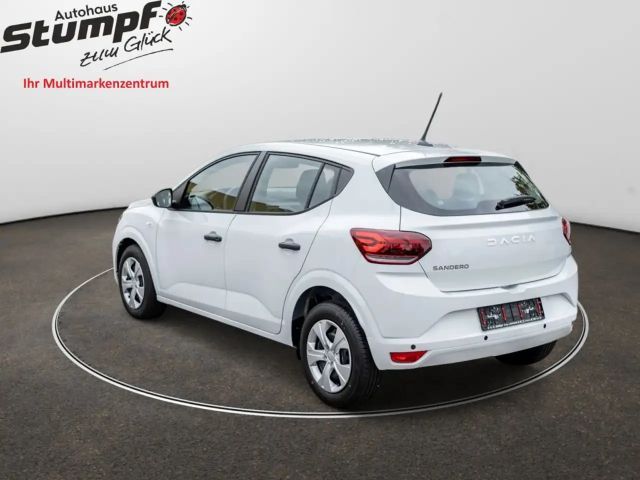 Dacia Sandero Essential TCe 90