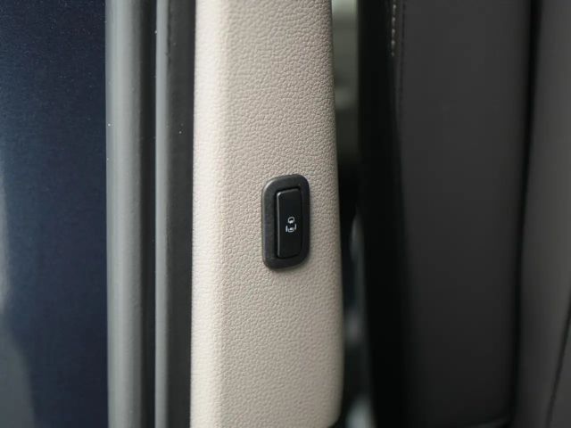 Volkswagen Multivan Style T7