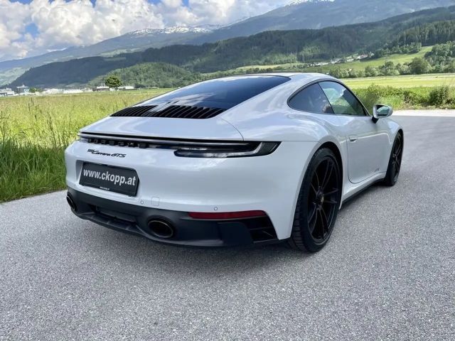 Porsche 911 Carrera Coupé GTS