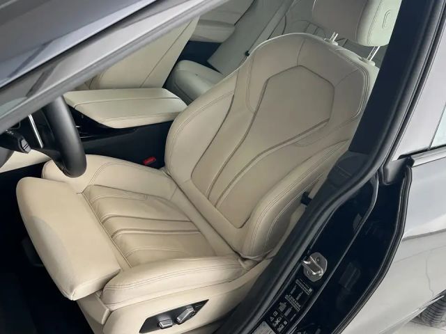 BMW 640 640i Sedan xDrive