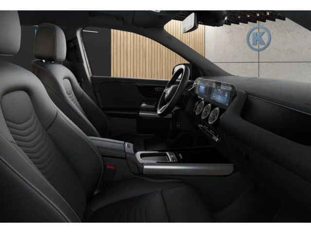 Mercedes-Benz GLA 180 Progressive