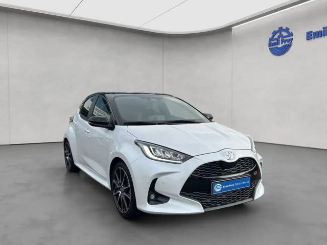 Toyota Yaris GR Hybride VVT-i