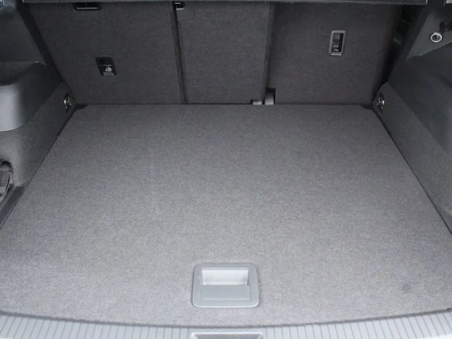 Volkswagen Tiguan 4Motion DSG R-Line