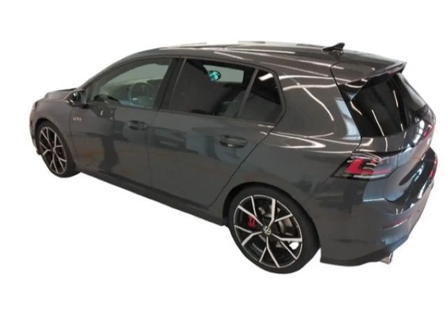 Volkswagen Golf 2.0 TSI DSG Golf VIII