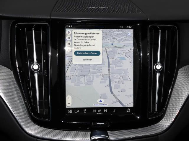 Volvo XC60 AWD Dark Plus Recharge