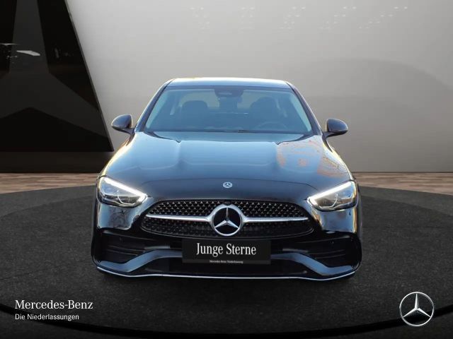 Mercedes-Benz C 180 AMG Line Sedan