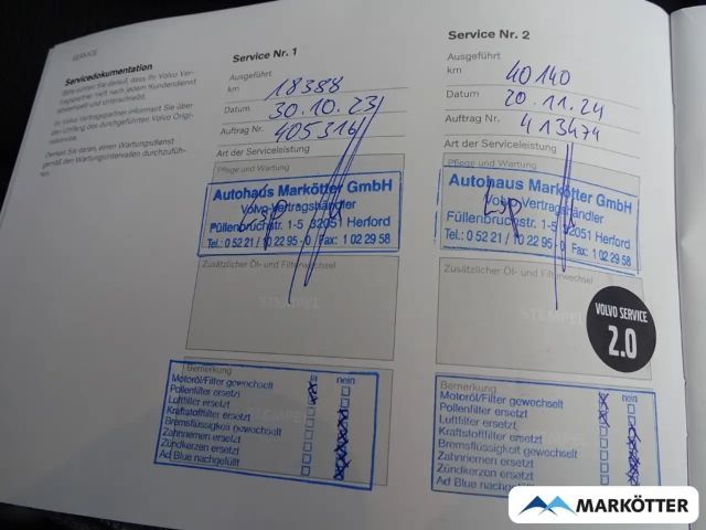 Volvo XC90 AWD Dark Plus Recharge