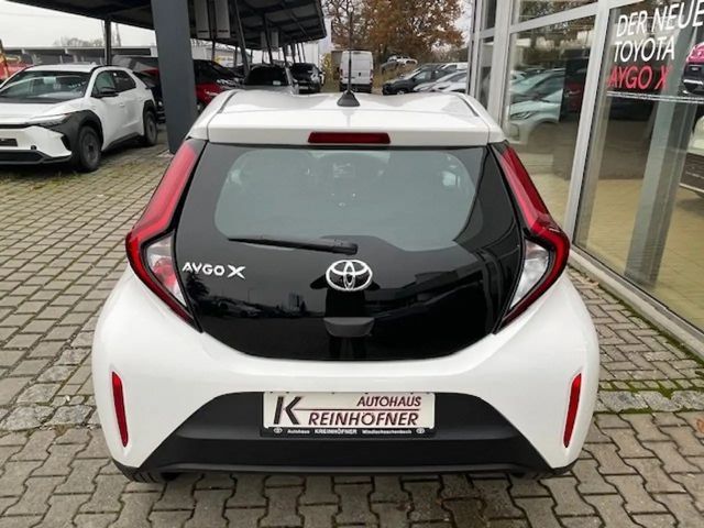 Toyota Aygo X Play X-play
