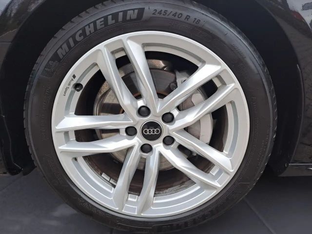 Audi A4 40 TFSI Quattro S-Line S-Tronic