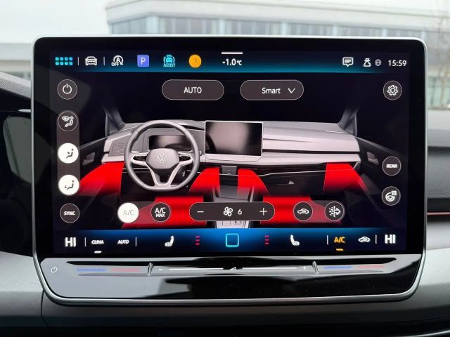 Volkswagen Golf DSG Life Variant