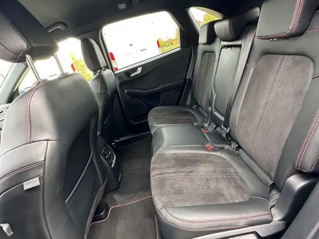 Ford Kuga Hybrid ST Line X