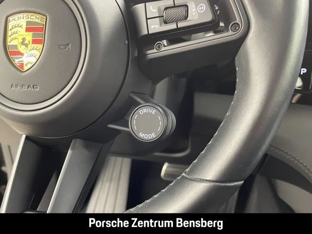 Porsche Taycan Sport Turismo Turbo