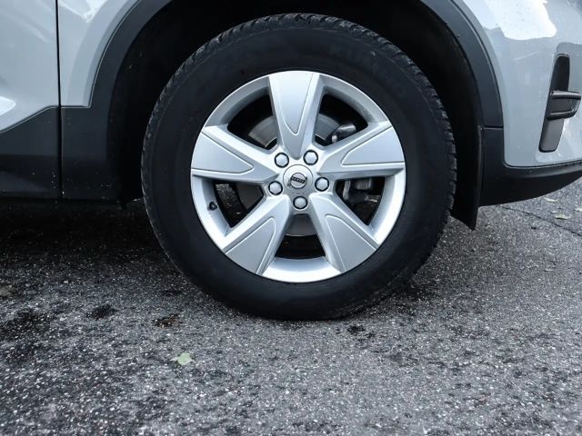 Volvo XC40 Essential 2WD Digitales Cockpit Soundsystem LED Sp