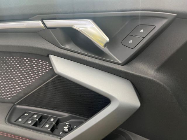 Audi A3 35 TFSI S-Line S-Tronic Sportback