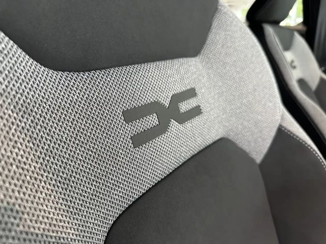 Dacia Bigster Hybrid 155