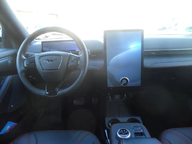 Ford Mustang Mach-E AWD