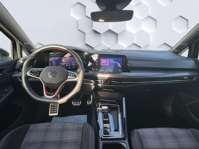 Volkswagen Golf 2.0 TSI Golf VIII