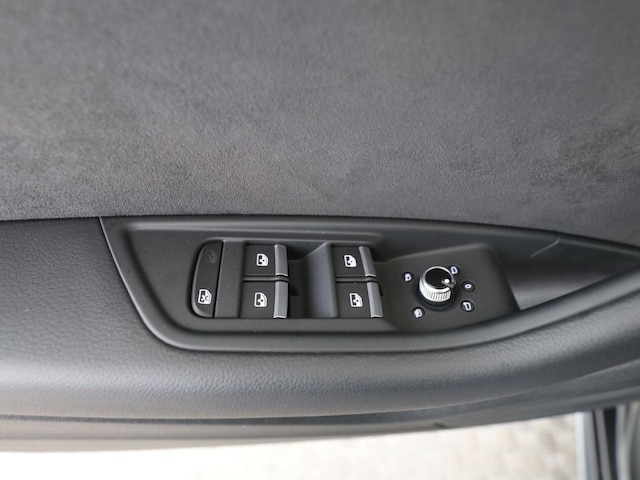 Audi A4 35 TFSI Avant S-Line S-Tronic