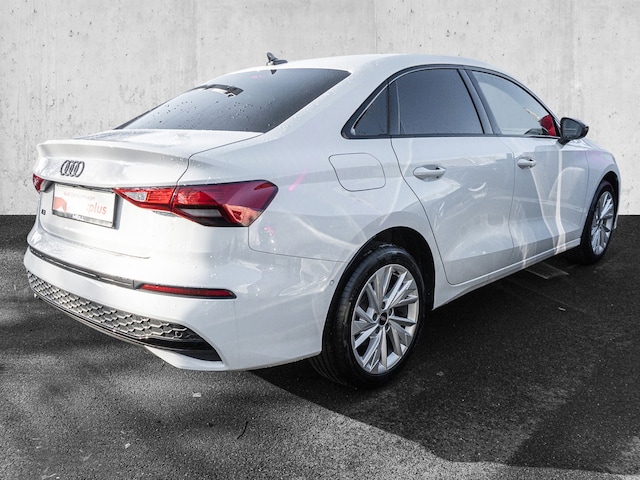 Audi A3 30 TFSI S-Tronic Sedan