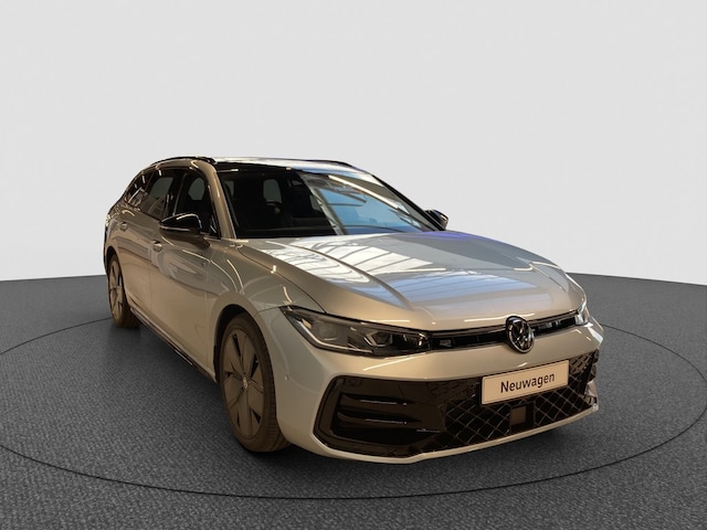 Volkswagen Passat 2.0 TDI DSG R-Line Style