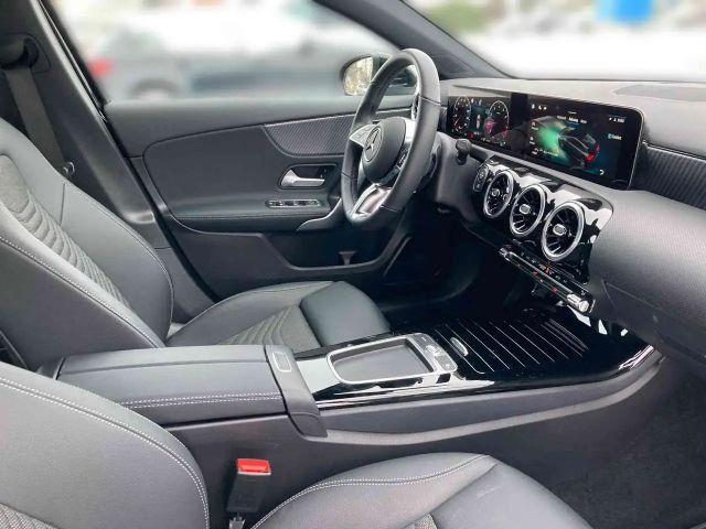 Mercedes-Benz A 180 Progressive