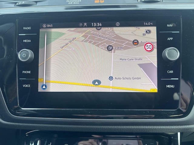 Volkswagen Touran 1.5 TSI DSG R-Line