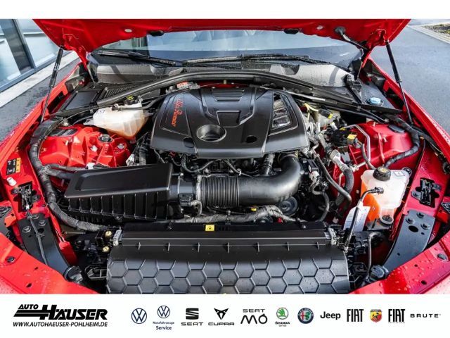 Alfa Romeo Giulia AT8 Q4 Turbo Veloce