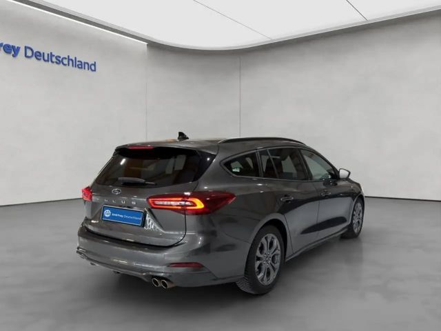 Ford Focus ST Line Wagon