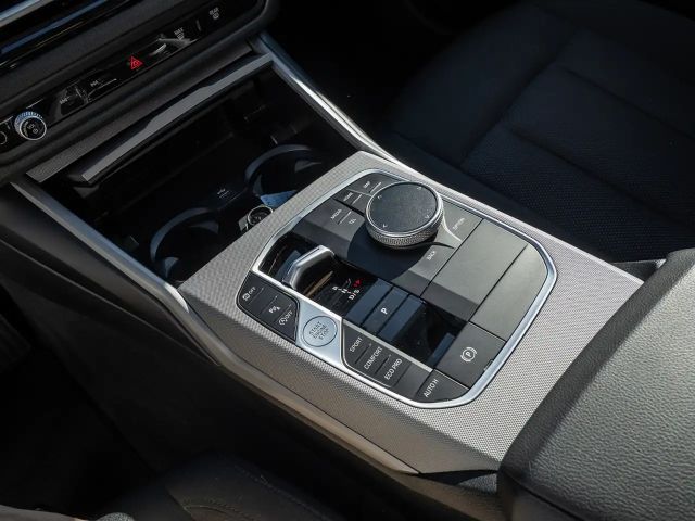 BMW 330 330i Touring xDrive