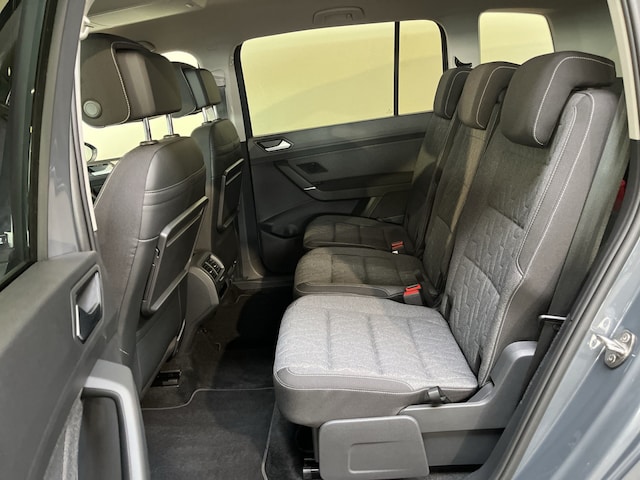 Volkswagen Touran 1.5 TSI DSG Move