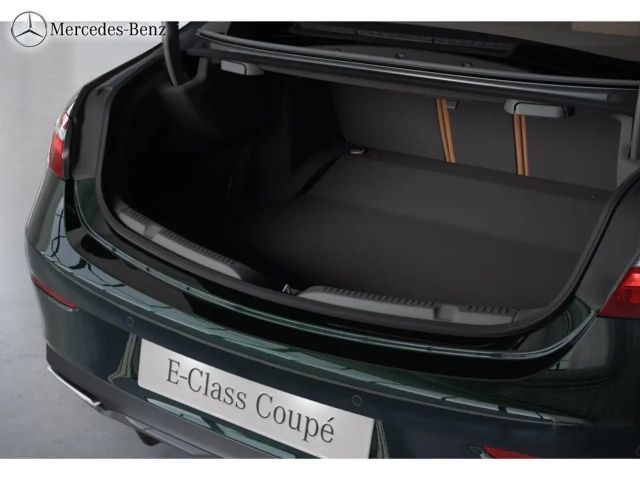 Mercedes-Benz E 200 AMG Line Coupé