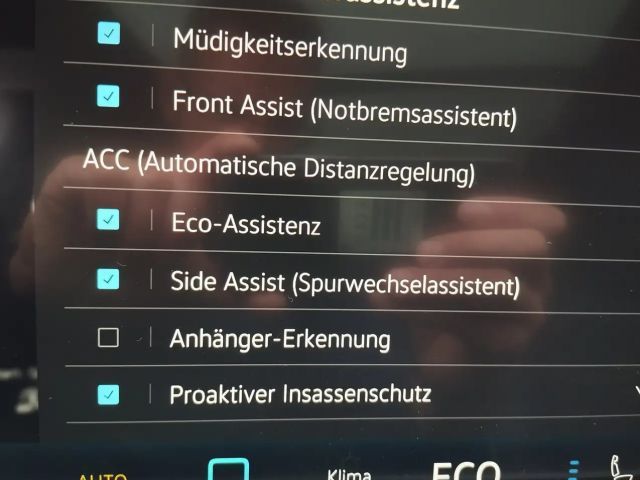 Volkswagen Touareg 4Motion R-Line