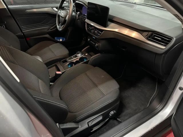 Ford Focus Titanium Wagon