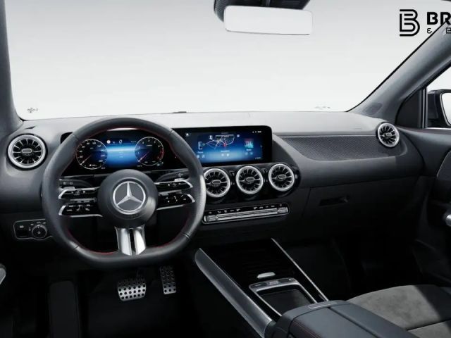 Mercedes-Benz GLA 250 4MATIC AMG Line