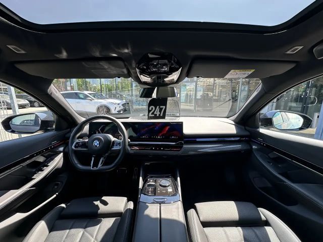 BMW 520 520d M-Sport Touring xDrive