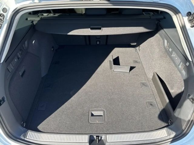 Skoda Superb Combi Selection