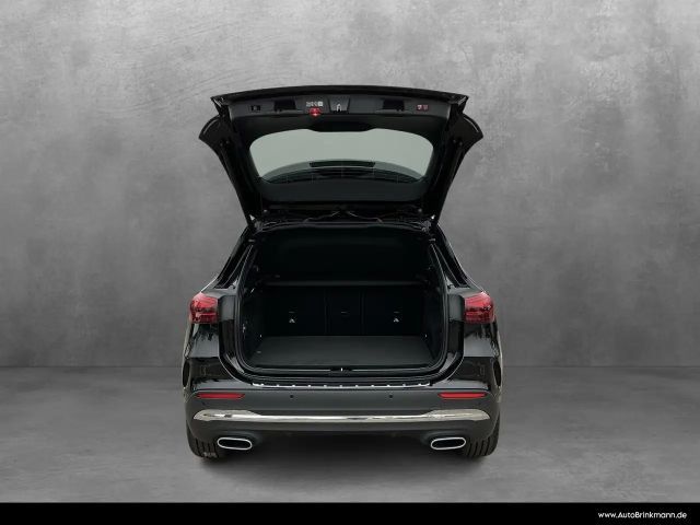 Mercedes-Benz GLA 180 GLA 180 AMGLine/Multibeam/AHK/EasyP/360°/Distron